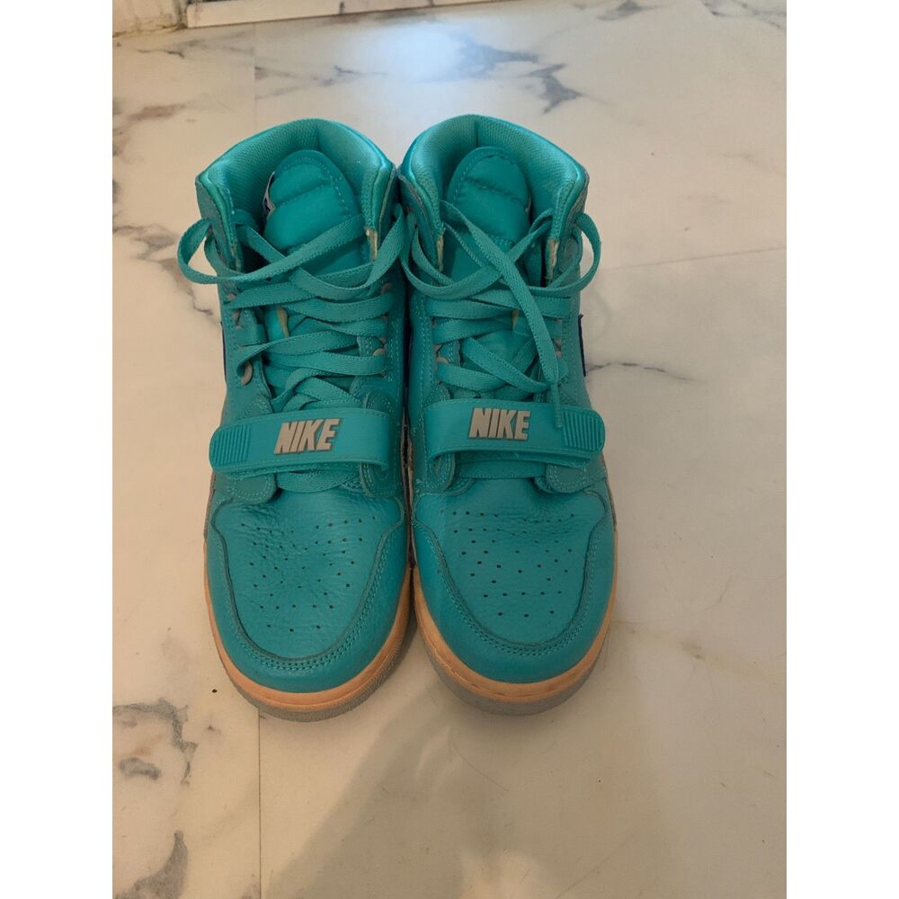 Nike Air Jordan Legacy 312 Hyper Jade Size 7 Youth/ Women's 8.5